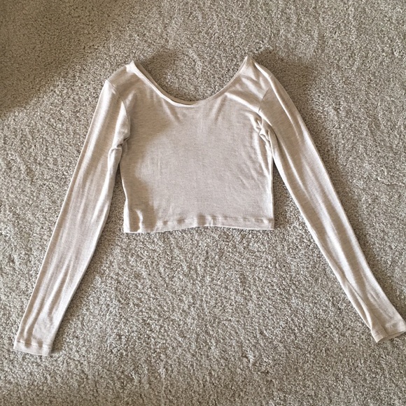 American Apparel Tops - Long sleeve crop